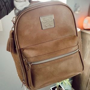 Itzy ritzy diaper bag $80 shipped